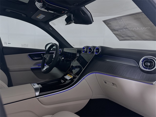 2026 Mercedes Benz GLC 300 photo 24