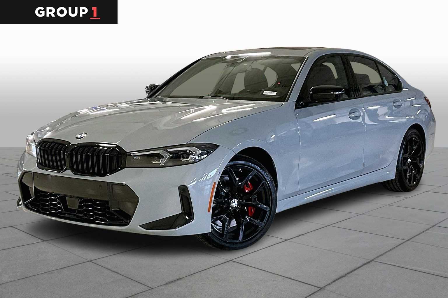 2026 BMW 3 Series 330i's photo