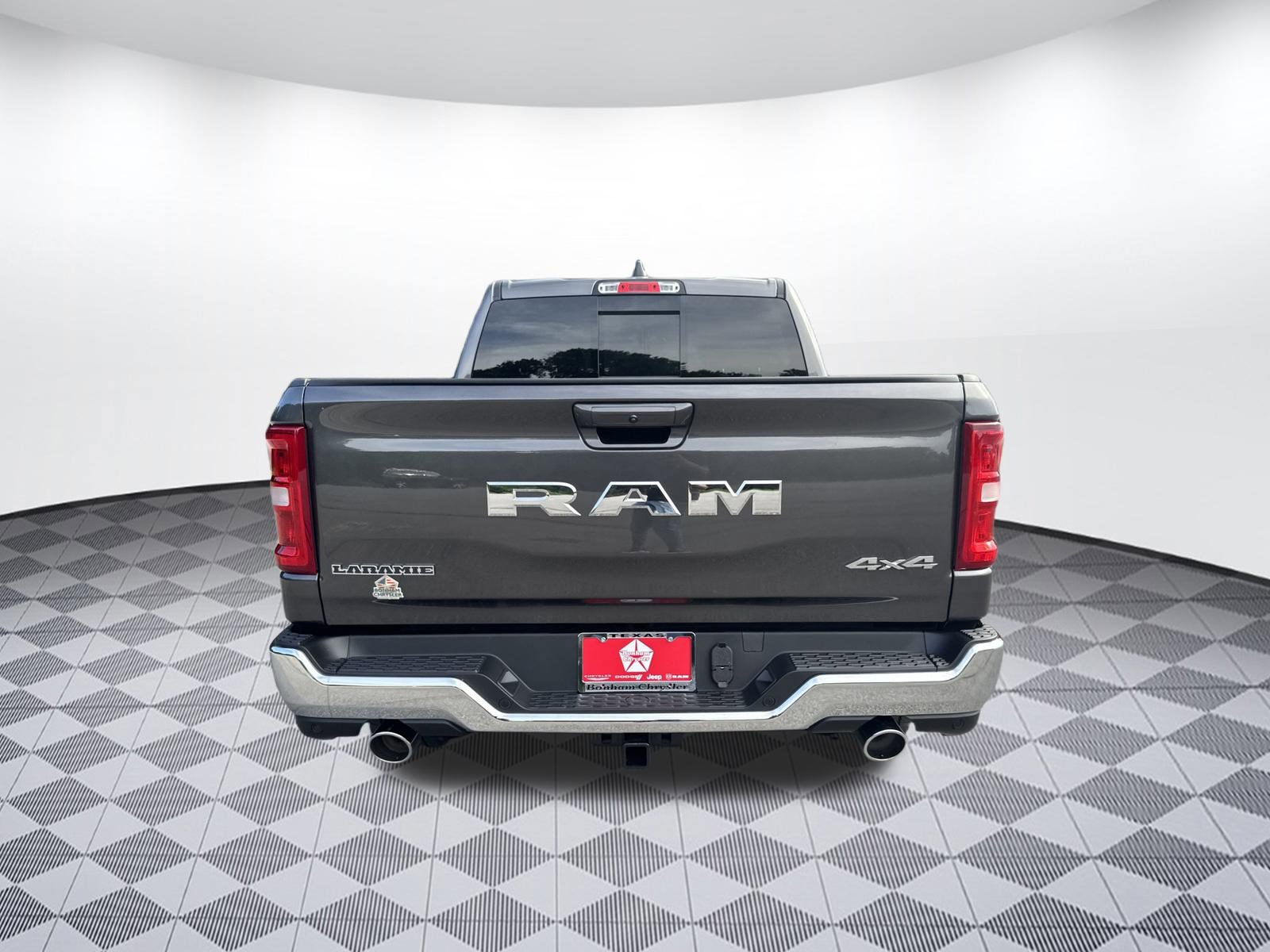2025 Ram 1500 Laramie photo 4