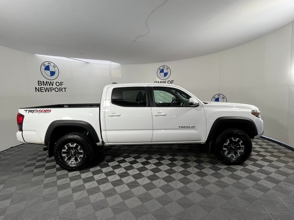 2019 Toyota Tacoma TRD Off-Road photo 4