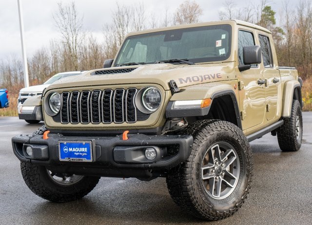 2025 Jeep Gladiator Mojave X's photo