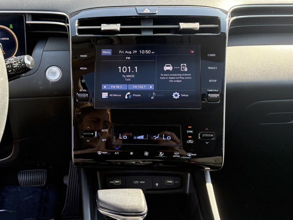 2022 Hyundai Tucson SEL Convenience photo 18