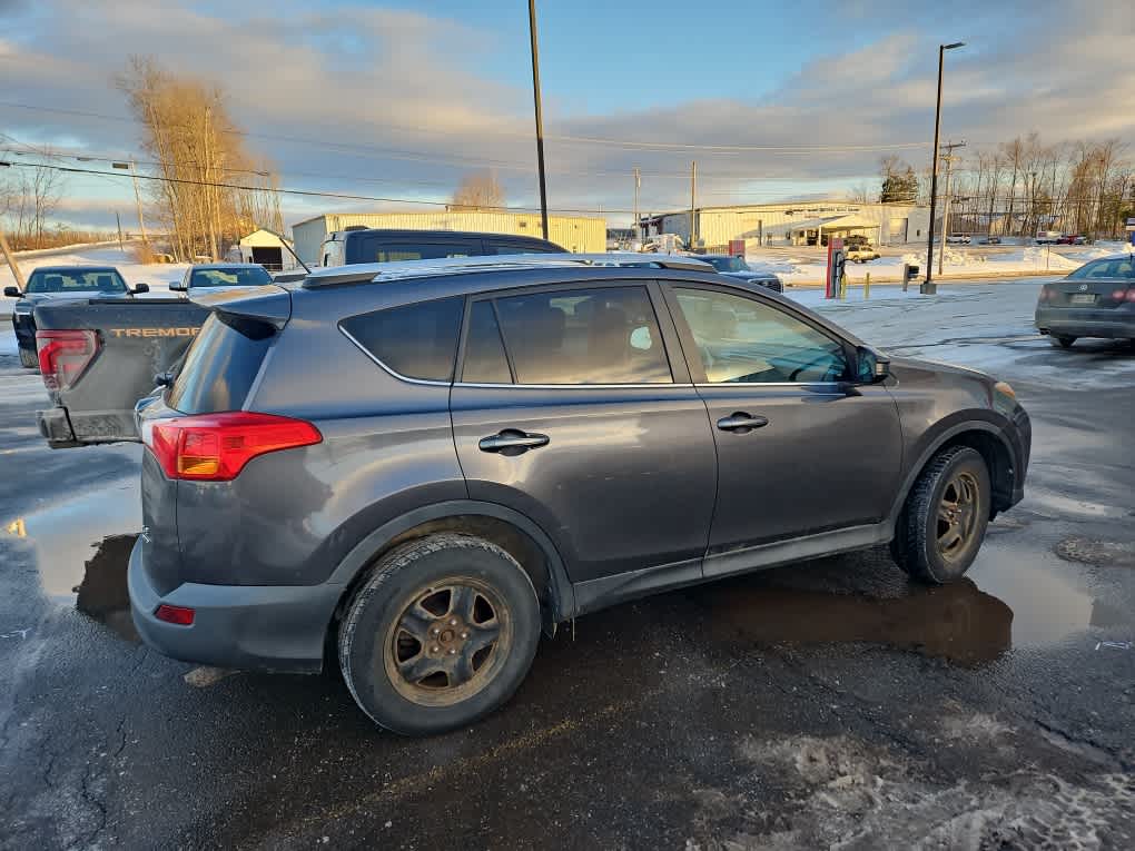 Used 2013 Toyota RAV4 LE with VIN 2T3BFREV7DW123389 for sale in Waterville, ME