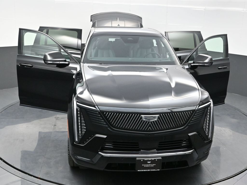 2025 Cadillac Escalade IQ Sport photo 16