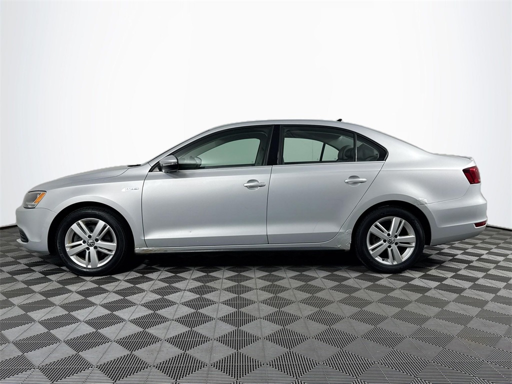 2013 Volkswagen Jetta Hybrid photo 2