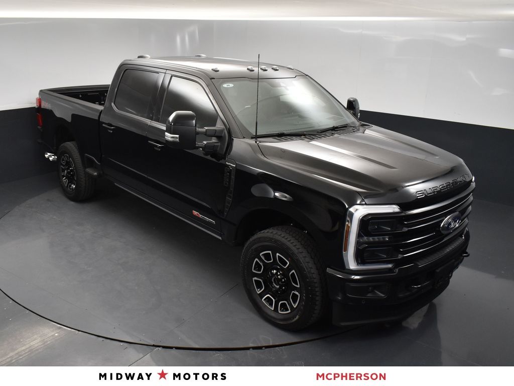 2026 Ford F-250 Super Duty Platinum's photo