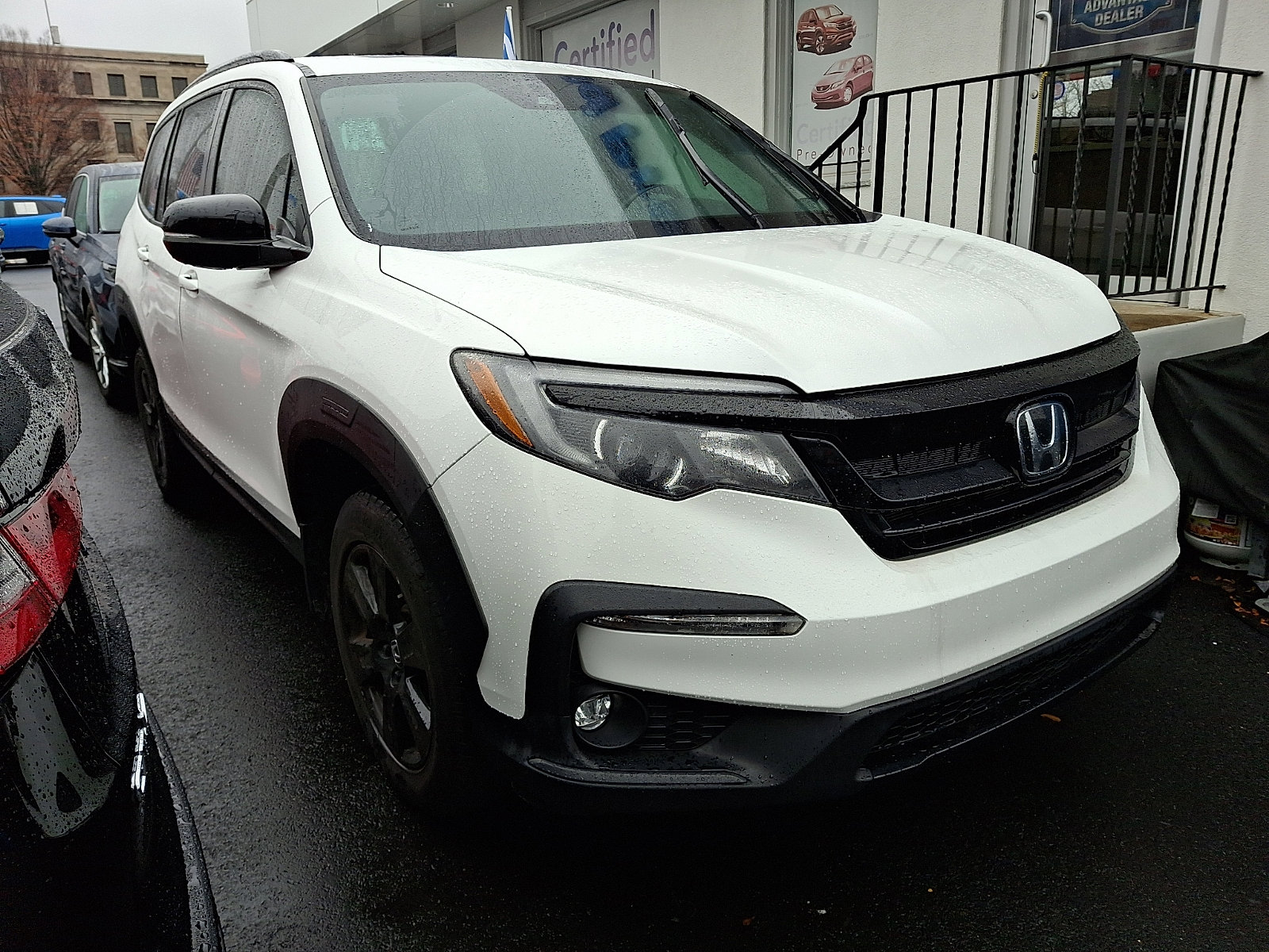 2022 Honda Pilot TrailSport photo 3