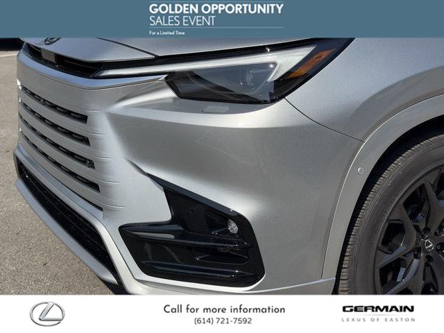 2025 Lexus TX 500h F SPORT Performance Premium photo 10