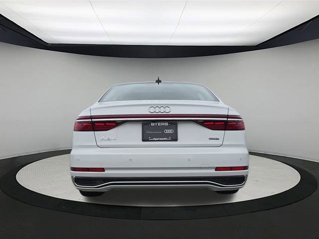 2022 Audi A8 L 55 TFSI Quattro photo 4