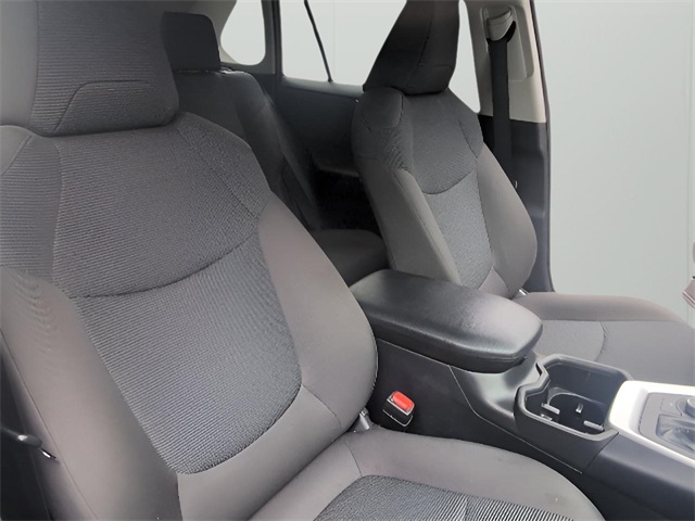 2024 Toyota RAV4 Hybrid LE photo 42