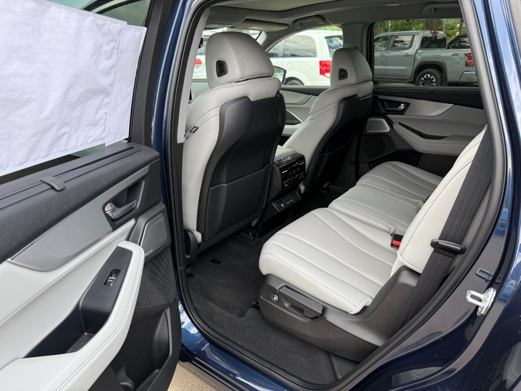 2026 Acura MDX SH-AWD Technology photo 12