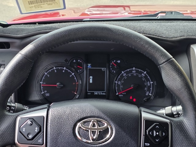 2021 Toyota 4Runner SR5 photo 6