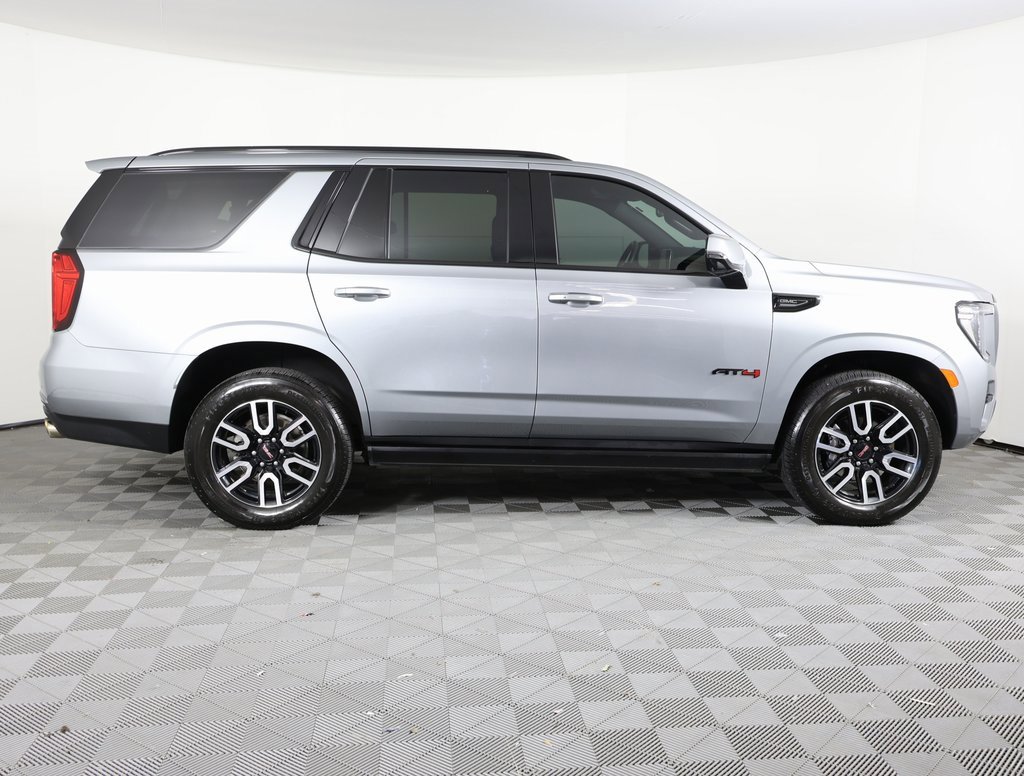 2024 Gmc Yukon AT4 photo 4