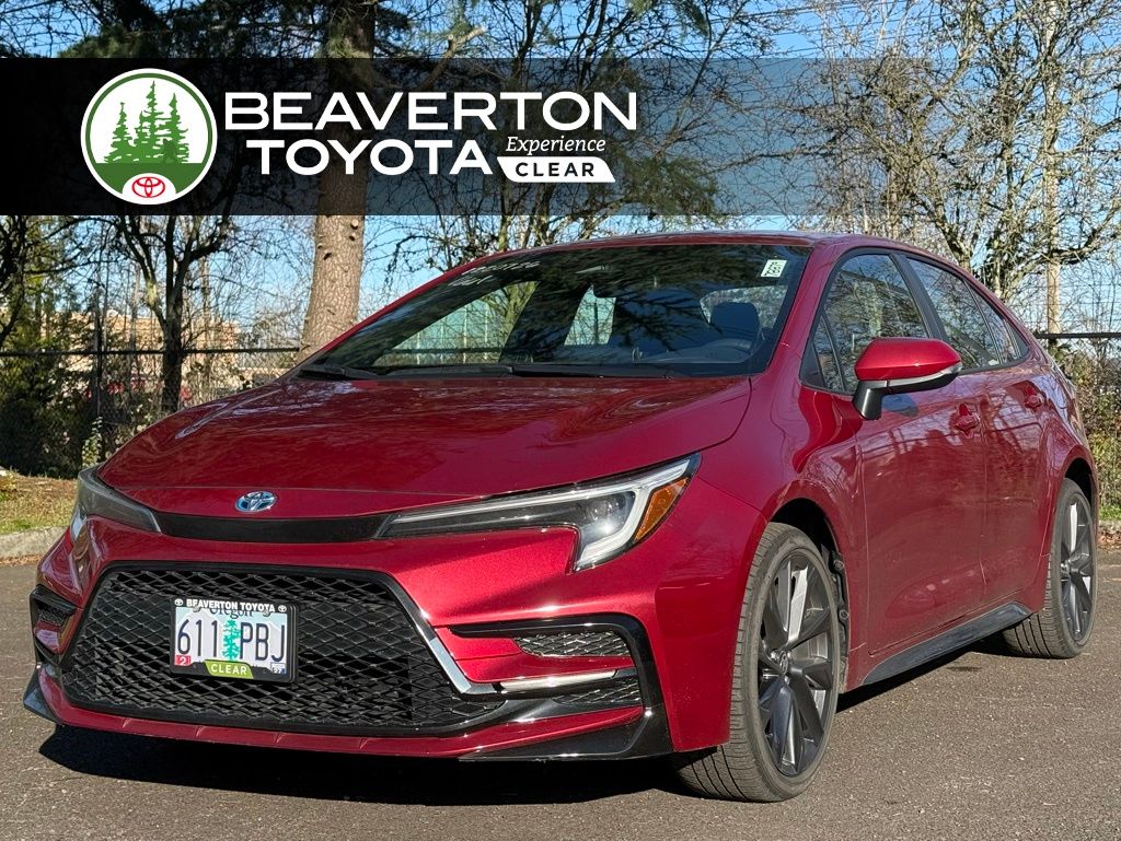 2023 Toyota Corolla SE's photo