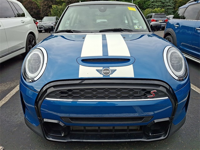 2023 Mini Cooper Hardtop S photo 2