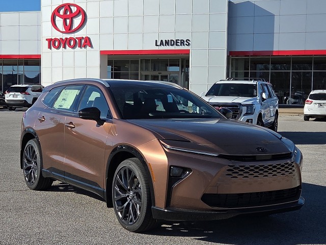 ラブandベリーチャタークラウン New 2026 Toyota Crown Nightshade 4dr Car in Little Rock #T3046837