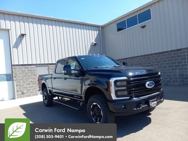 2025 Ford F-350SD Platinum