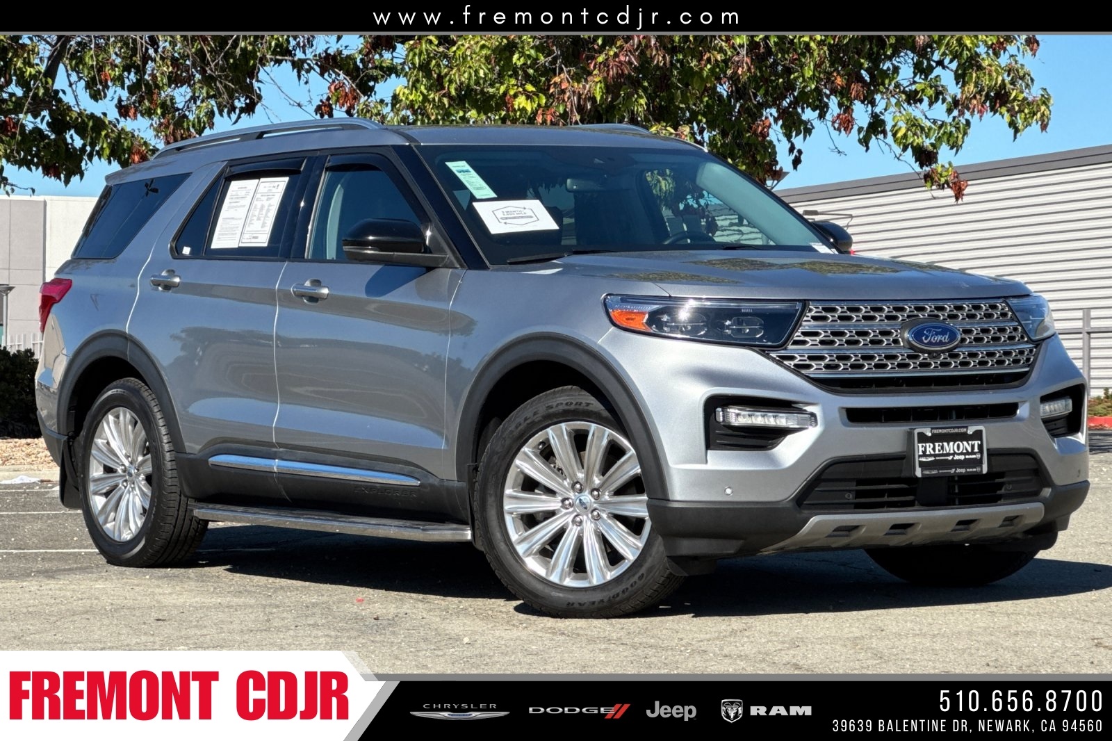 2020 Ford Explorer Limited's photo