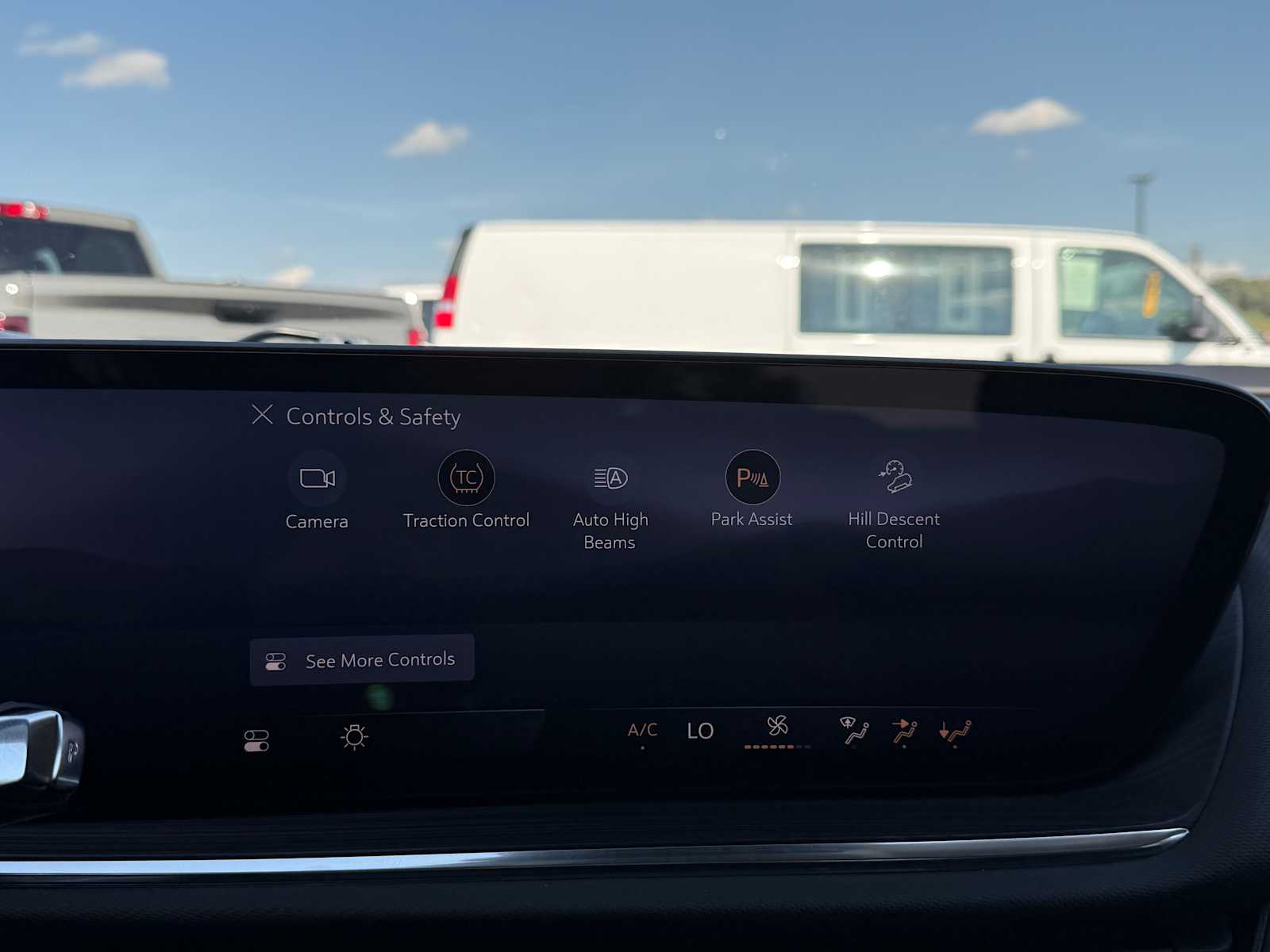2025 Buick Envision Preferred photo 28