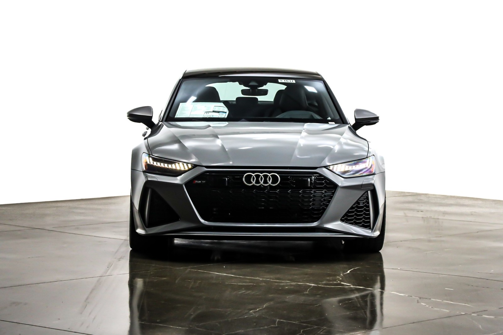 2025 Audi RS 7 Performance Base photo 2