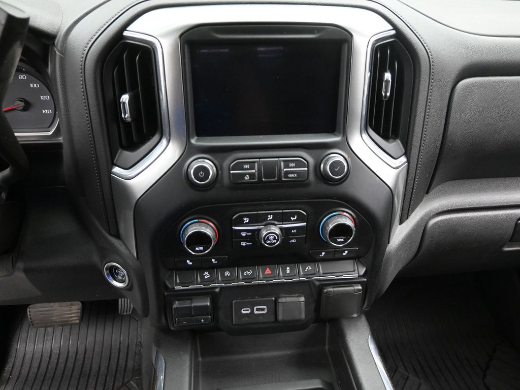2020 Chevrolet Silverado 1500 LT Trail Boss photo 12
