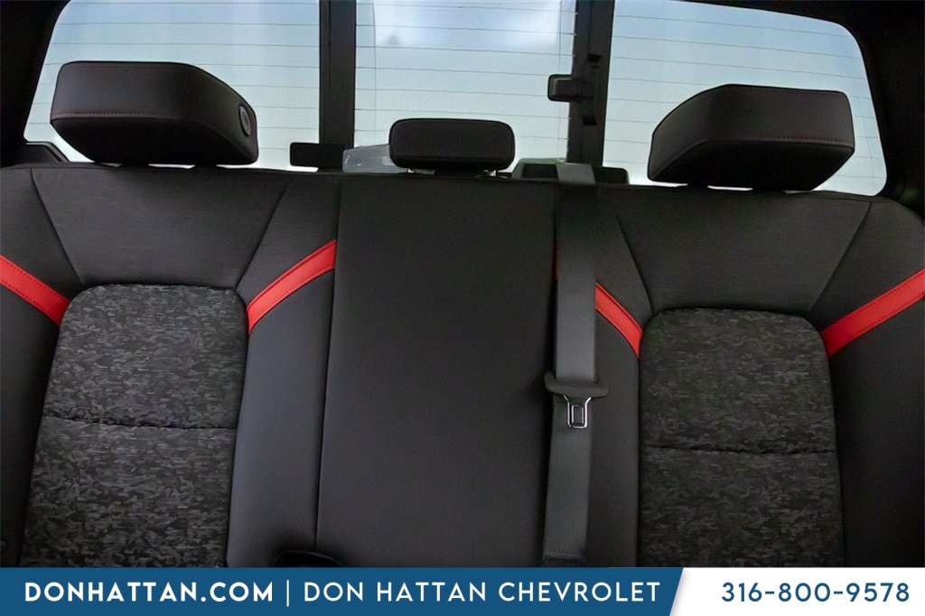 2025 Chevrolet Colorado Z71 photo 15