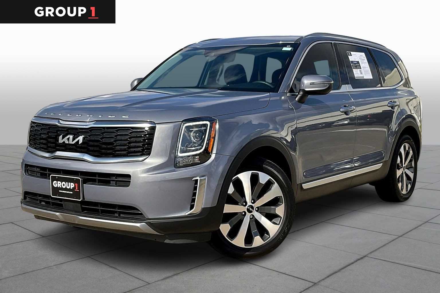 2022 Kia Telluride S's photo