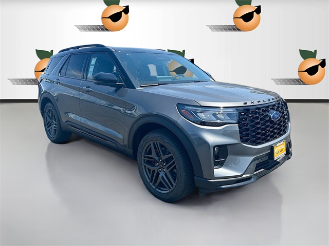 2025 Ford Explorer ST's photo