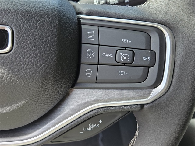 2025 Jeep Wagoneer Series II photo 23