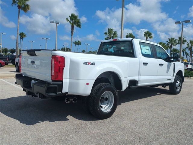 2026 Ford F-350 XL photo 3