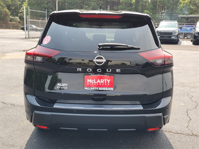 2025 Nissan Rogue SV photo 2