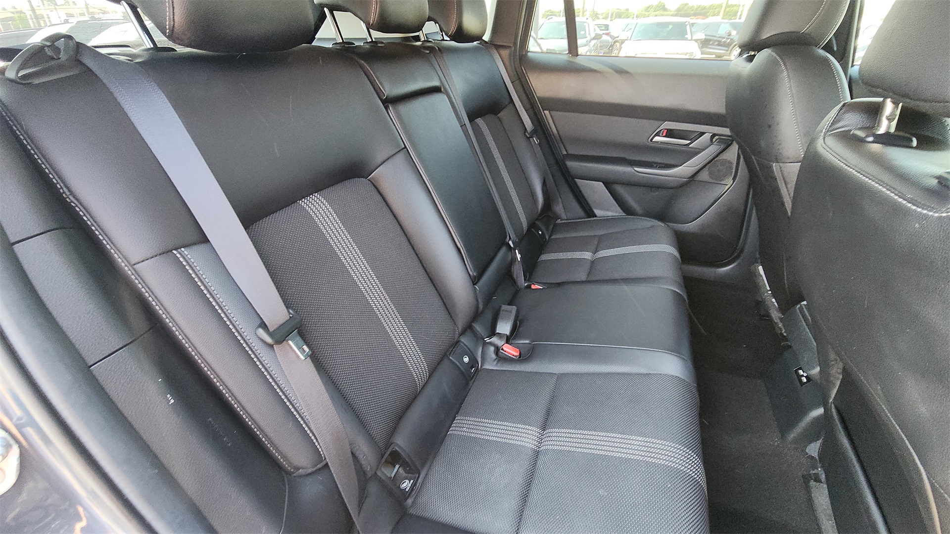 2024 Mazda CX-50 2.5 S Preferred photo 28
