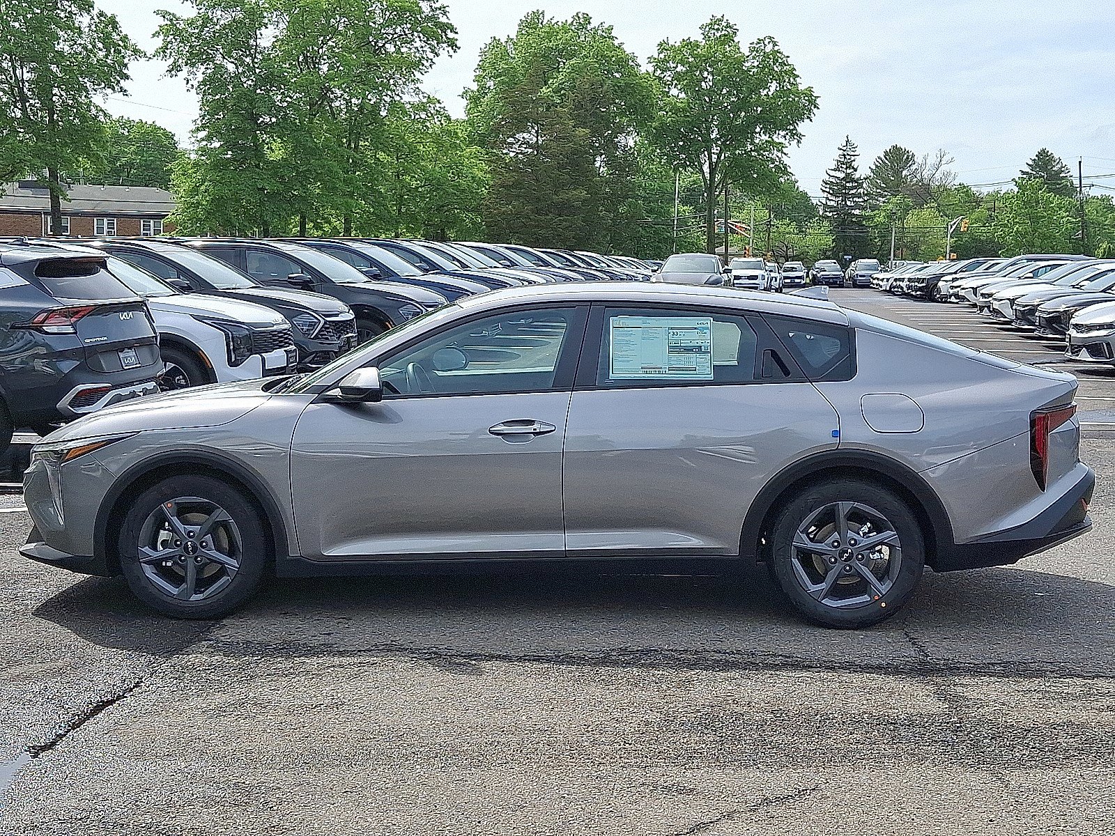 2025 Kia K4 LXS photo 4