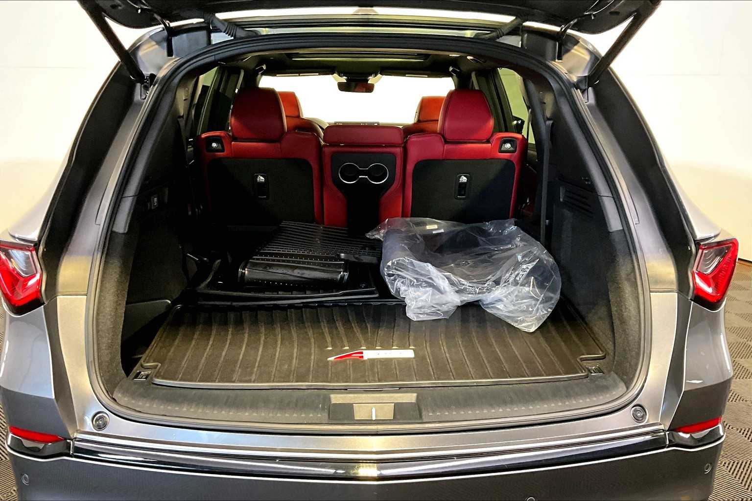 2024 Acura MDX SH-AWD A-Spec photo 33