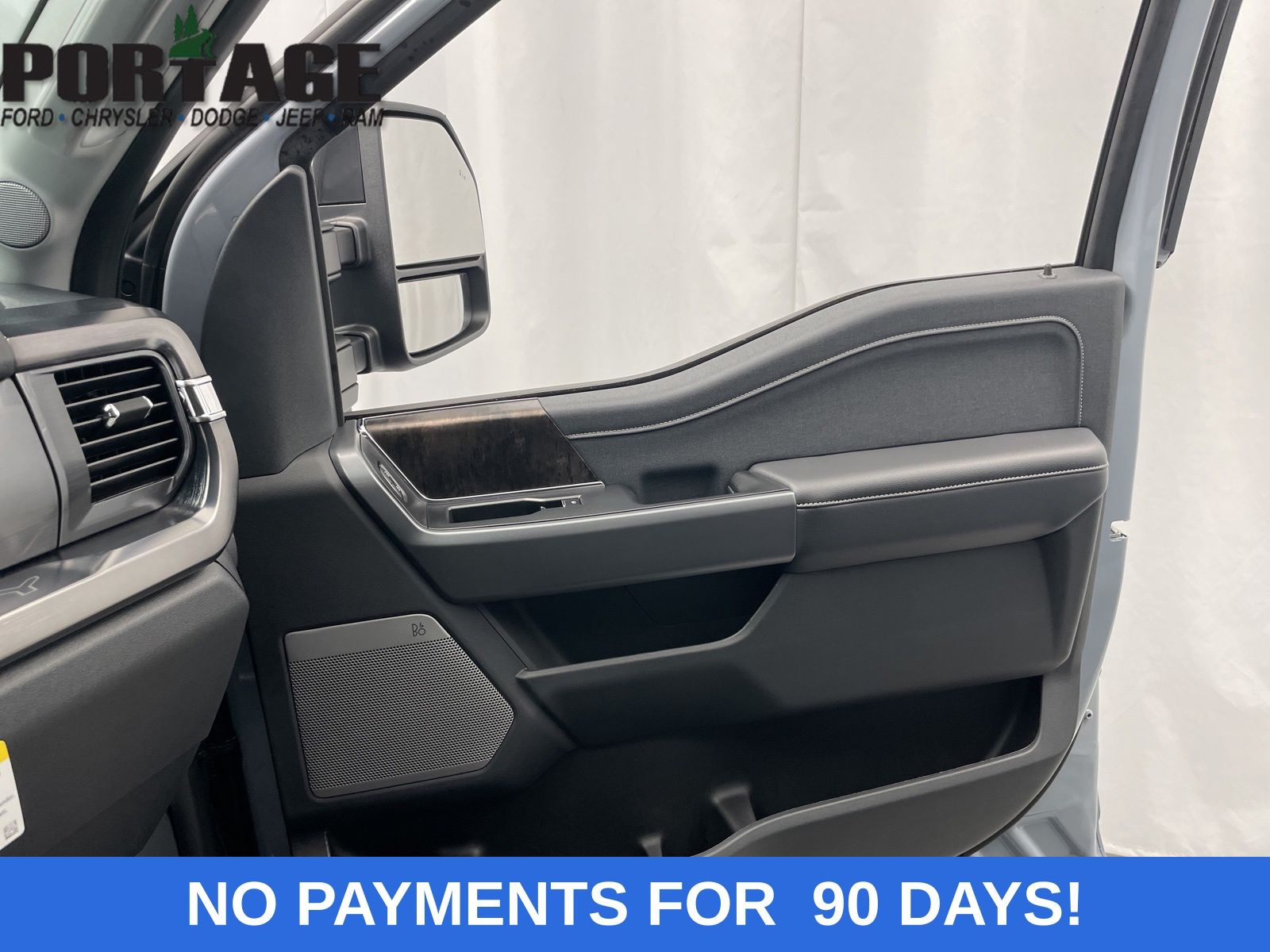 2025 Ford F-250 photo 14