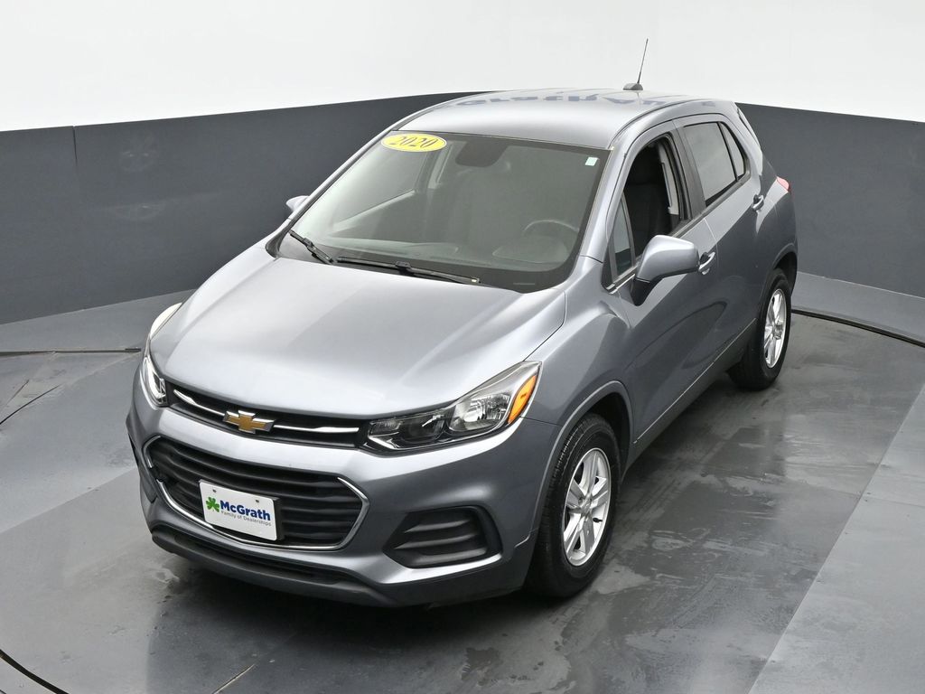 2020 Chevrolet Trax LS photo 18