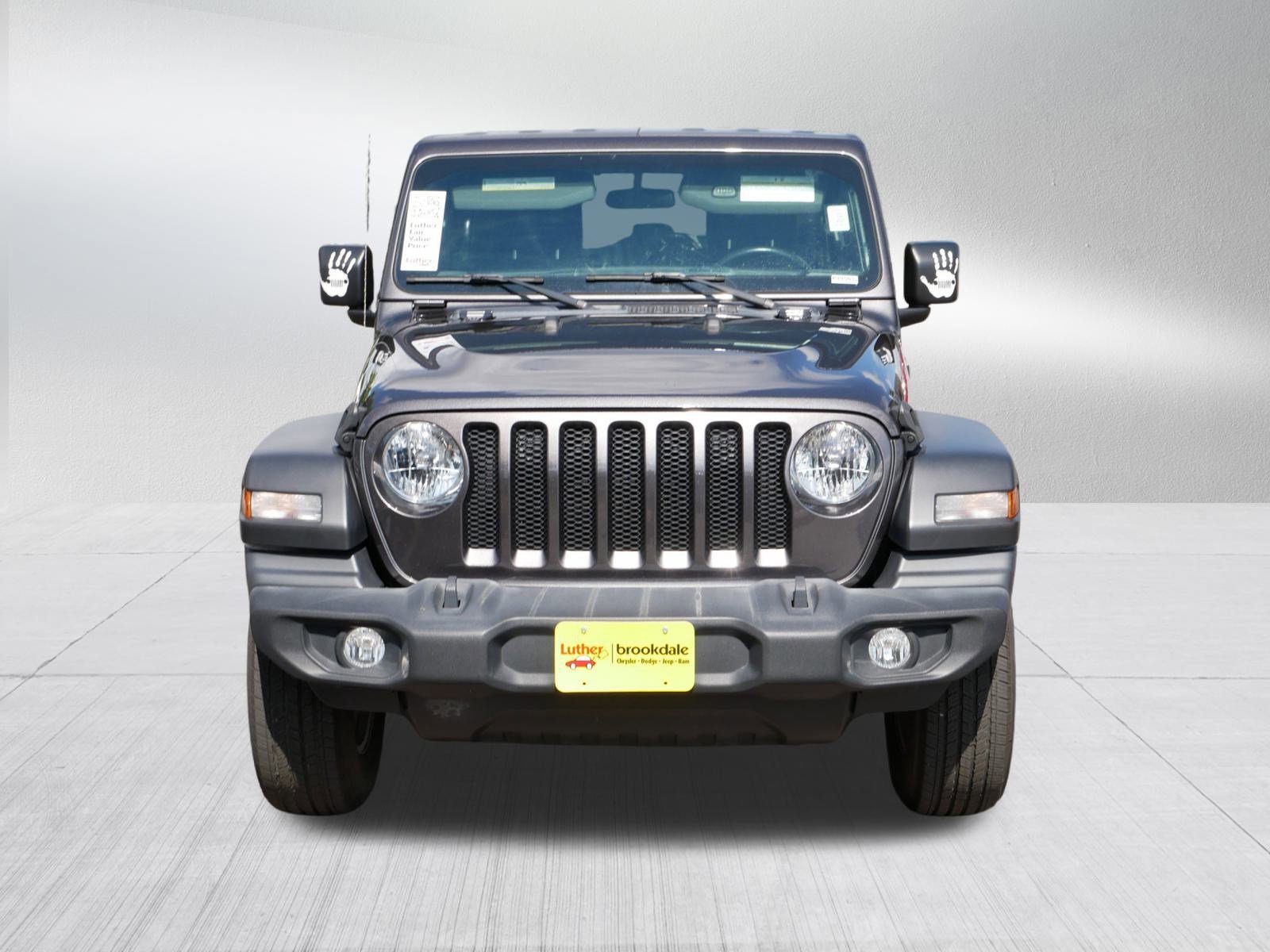 2022 Jeep Wrangler Unlimited Sport S photo 2