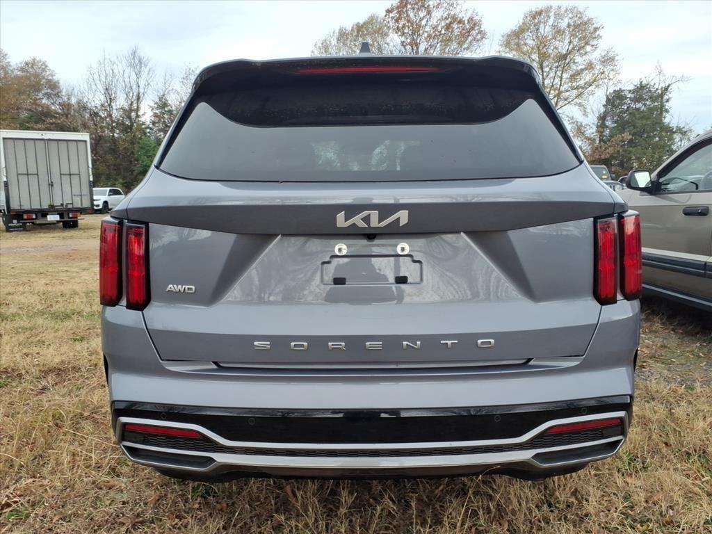 2022 Kia Sorento SX photo 3