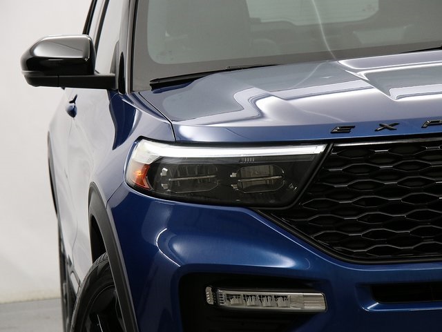 2020 Ford Explorer ST photo 3