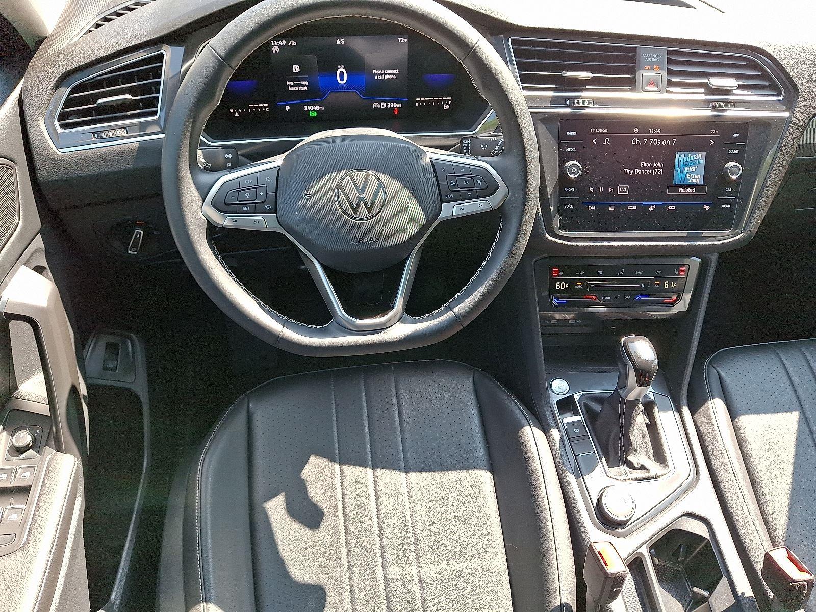 2022 Volkswagen Tiguan SE photo 10