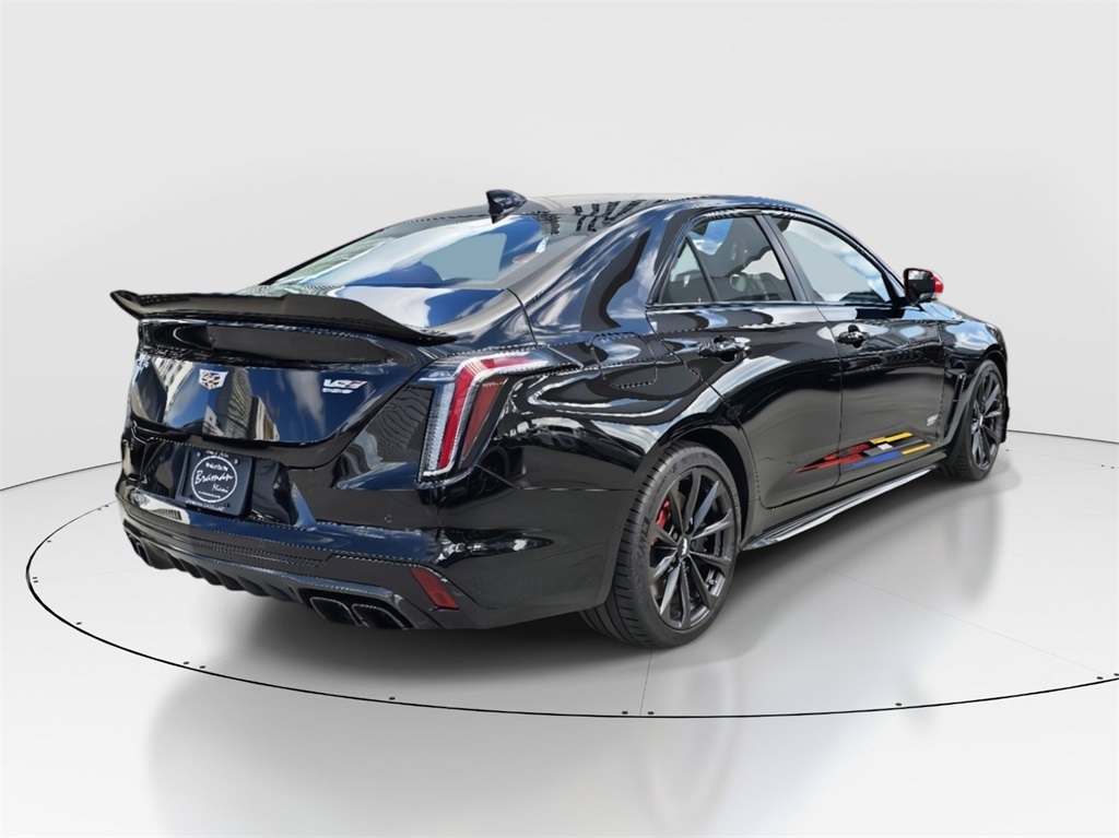 2024 Cadillac CT4 Blackwing photo 3