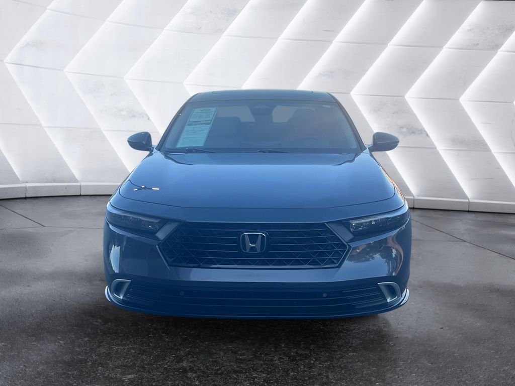 2024 Honda Accord Hybrid Touring photo 2