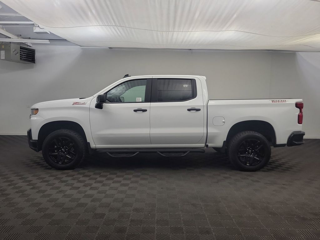 2021 Chevrolet Silverado 1500 Custom Trail Boss photo 2