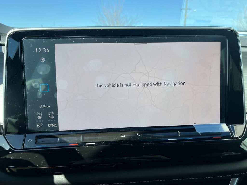 2025 Volkswagen Atlas Cross Sport SE Technology photo 19