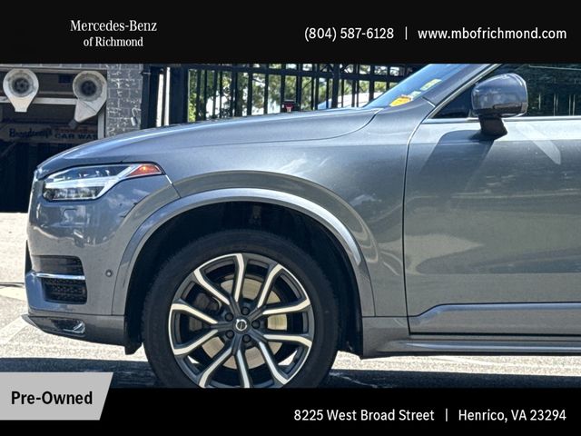 2019 Volvo XC90 T6 Momentum photo 3