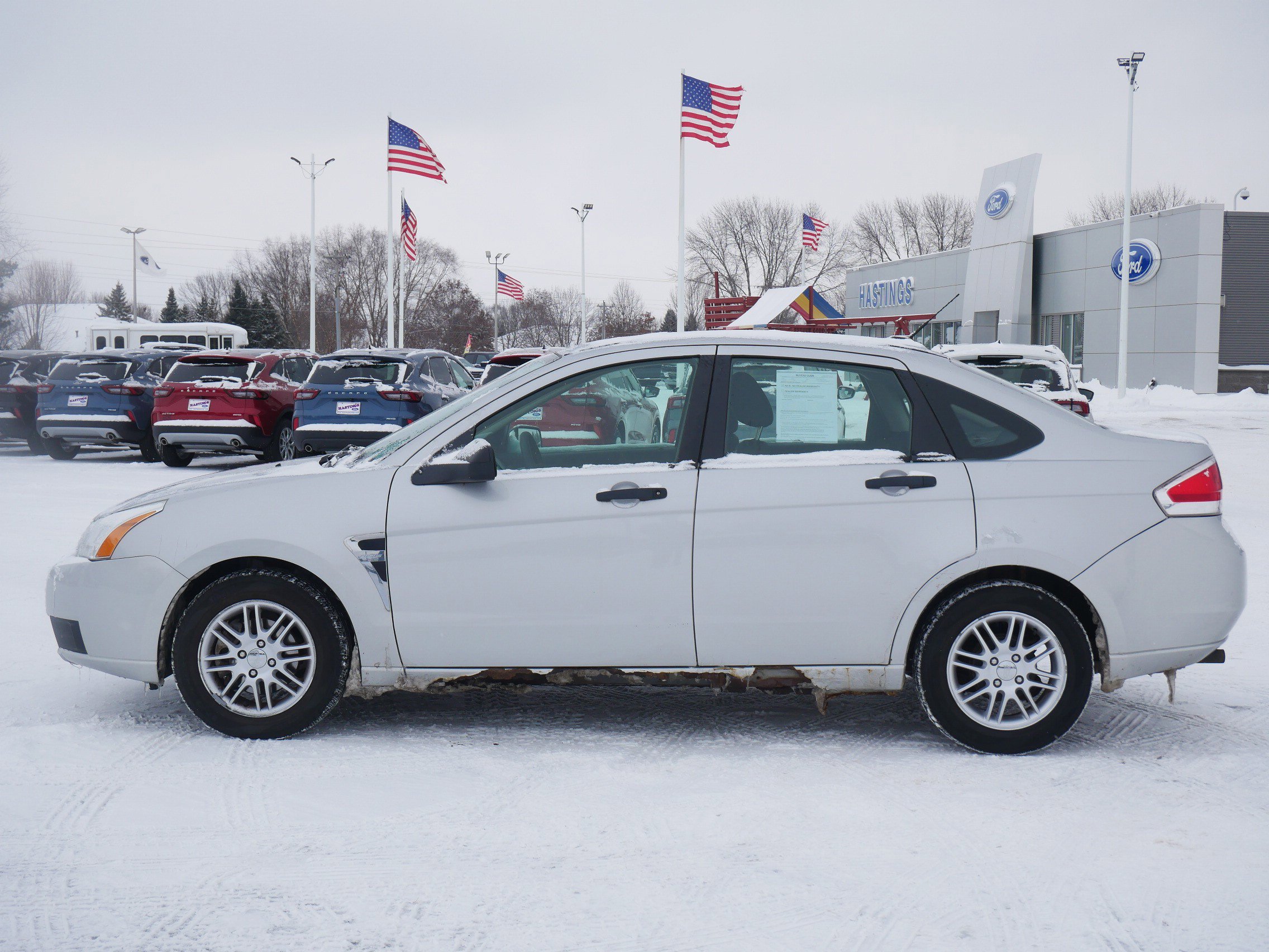Used 2008 Ford Focus SE with VIN 1FAHP35N08W294227 for sale in Hastings, Minnesota