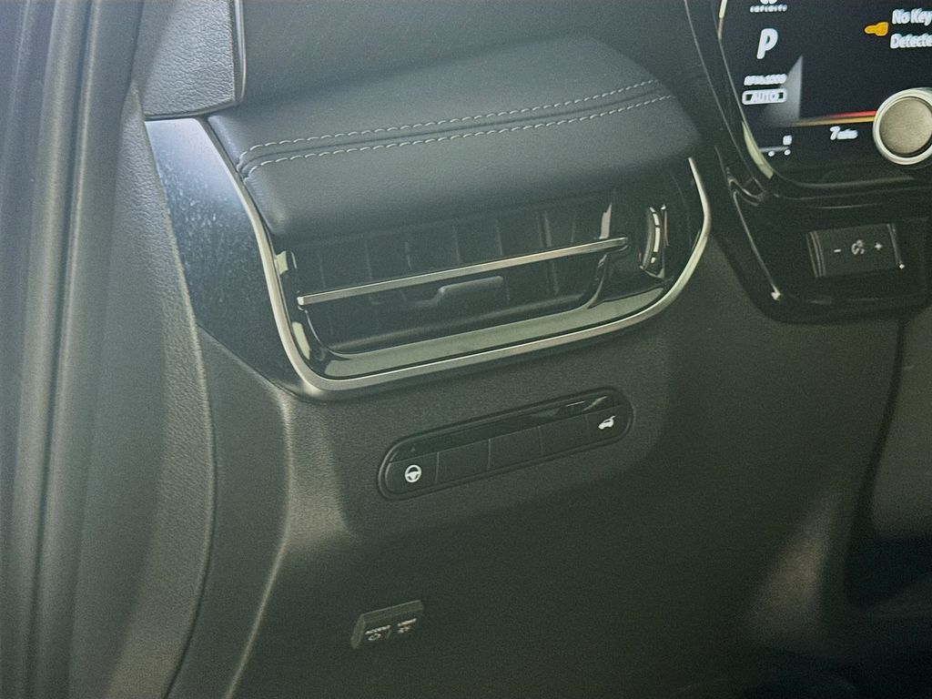 2026 Infiniti QX60 Luxe photo 10
