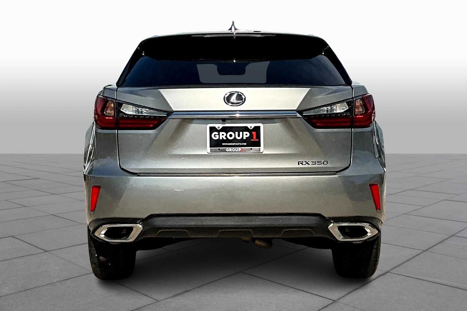 2018 Lexus RX photo 4