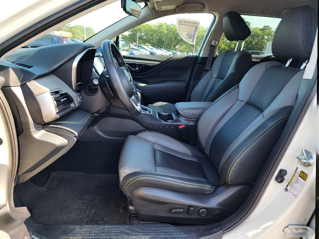 2023 Subaru Outback Onyx Edition photo 23