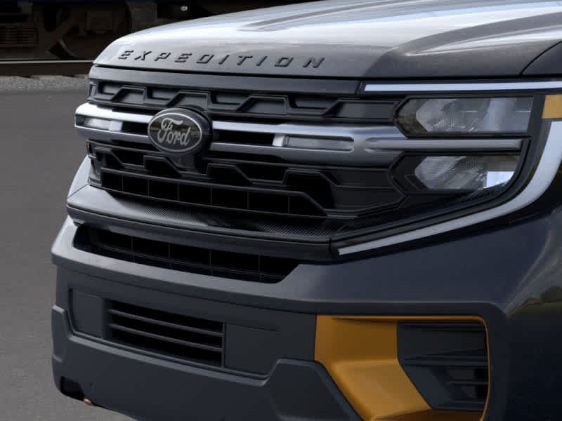 2025 Ford Expedition photo 16